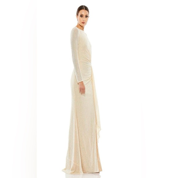 Max Duggal 26715 size 0 Ruched Long Sleeve Boat Neck Gown Iridescent sequins - Picture 3 of 4